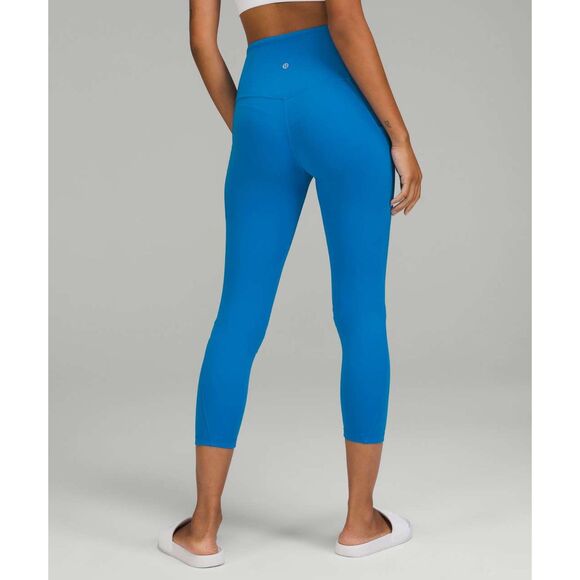 lululemon athletica Pants - Lululemon High Rise Align w/ pockets crop leggings buttery soft size 8